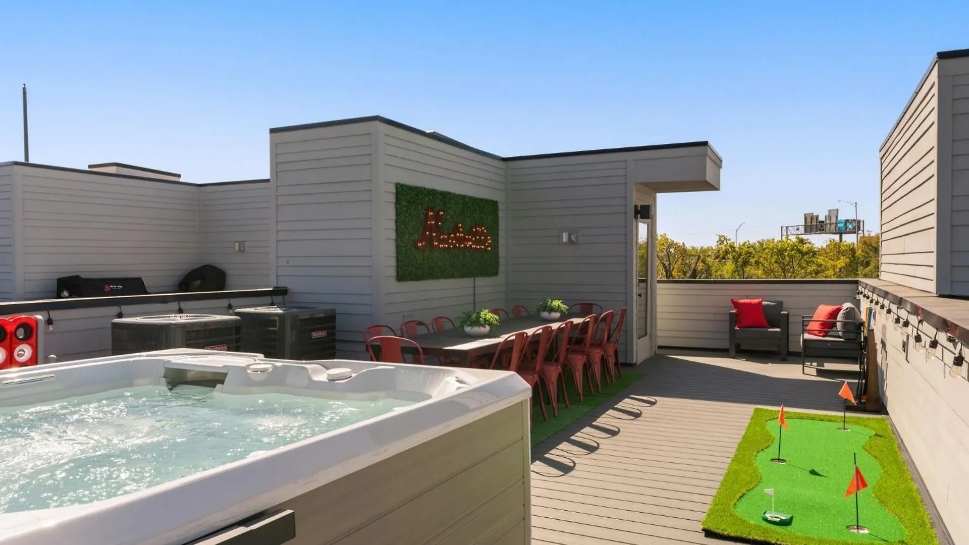 The Americana Abode Rooftop Hot Tub Game Room Nashville United States